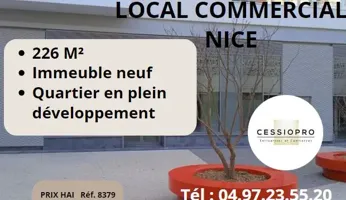 A vendre Local commercial  226m² Nice