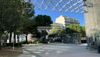 A louer Local commercial  300m² Antibes