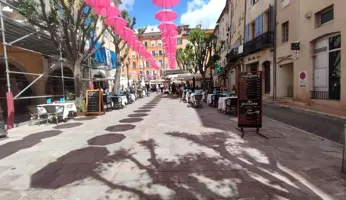 A louer Local commercial  220m² Grasse