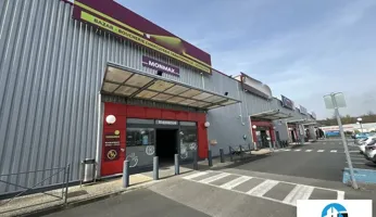 A louer Local commercial  1200m² Nogent-sur-Oise